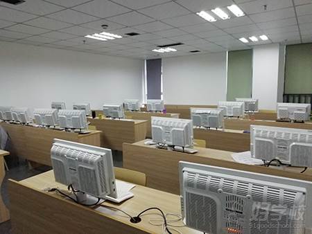 弘成IT教育  教室