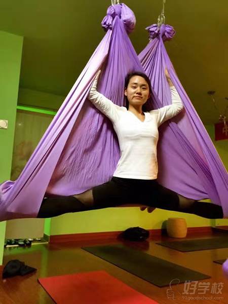 北京尚蒂瑜伽教练培训学校  训练风采