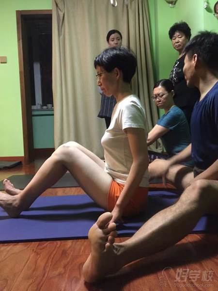 北京尚蒂瑜伽教练培训学校  教学风采