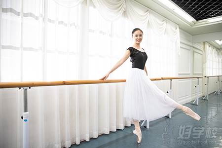 广州爱丽芭蕾舞蹈艺术培训中心  导师苏晓欧 艺术风采