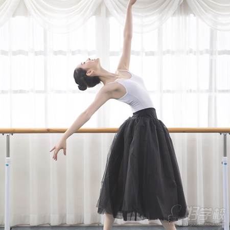 广州爱丽芭蕾舞蹈艺术培训中心  导师林嘉倩 艺术风采