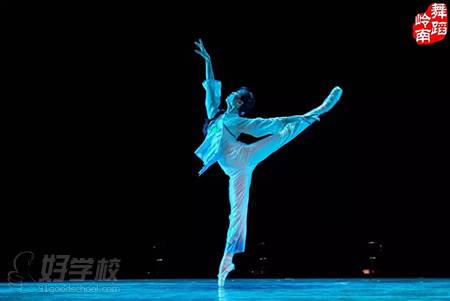 广州爱丽芭蕾舞蹈艺术培训中心  导师黄平 舞蹈表演风采