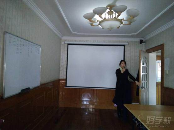 上海艾囝囡母婴培训中心  教室环境