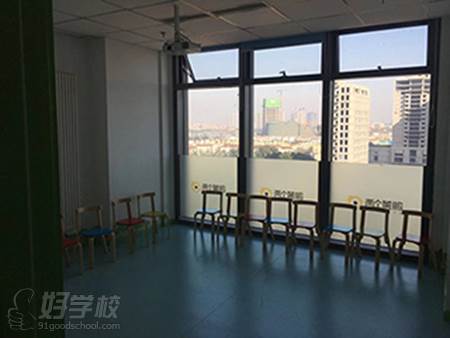 北京两个黄鹂教育 通州校区 教学环境