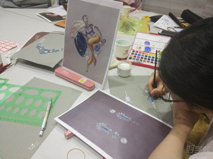 西安灵昊珠宝培训中心  学生设计创作练习