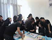 珠海爱尚国际美妆培训学校日常教学现场是怎样的氛围？