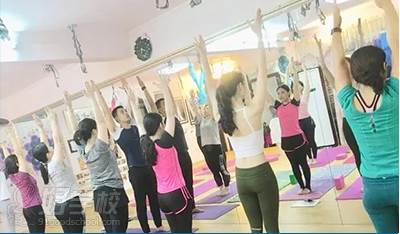 广州东方瑜伽学院  日常专业教学