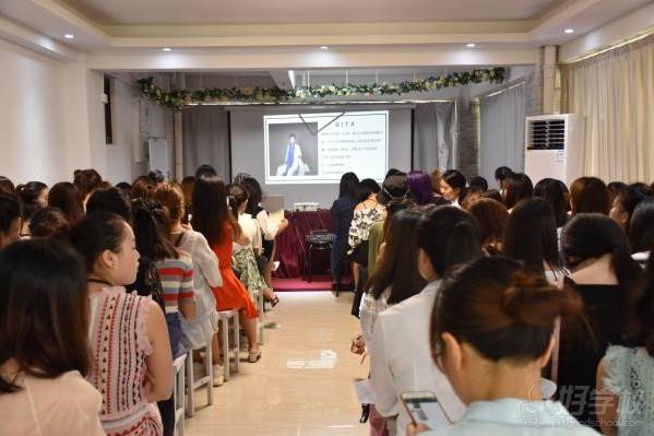 厦门菲美美学培训学院  教学现场