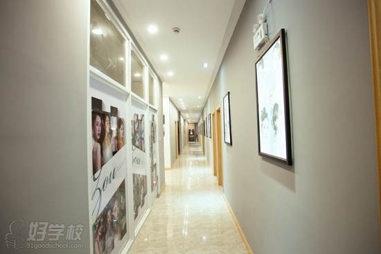 金華佐依形象設計學院 學校走廊