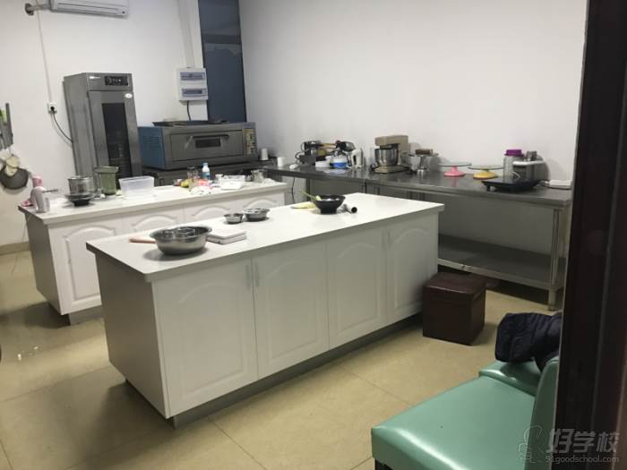厦门食货君培训学院 教学环境 制作区