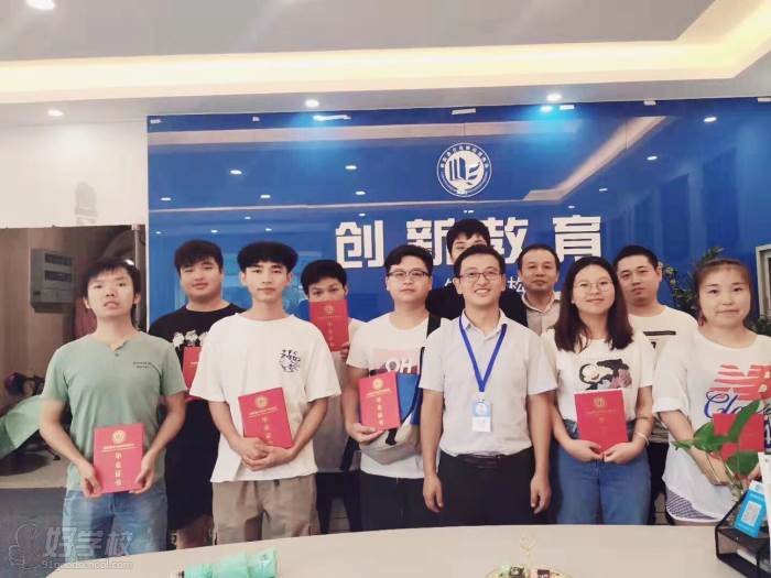 深圳创新教育电商学院 学员风采