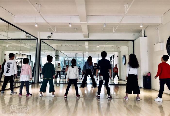 广州AD Dance舞蹈培训学校 教学现场
