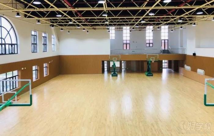 英国切斯文法学校上海校区  教学设施 篮球场馆