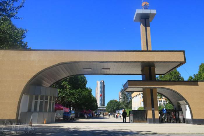 北京商鲲教育高铁乘务员学校 学校环境 北京商鲲教育高铁乘务员学校 学校环境