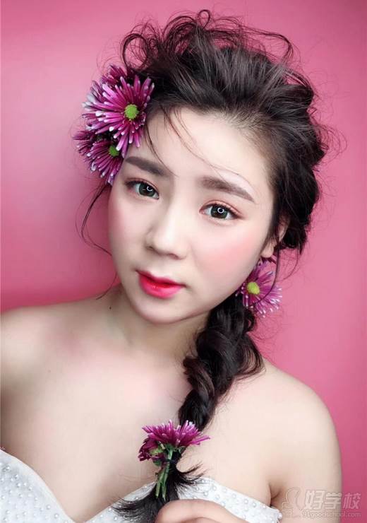 北京慕格彩妆培训学校  化妆作品风采展示