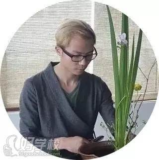 武漢問緣花房花藝設(shè)計(jì)培訓(xùn)中心 李康