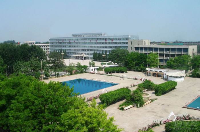 北京商鲲学院  校园环境