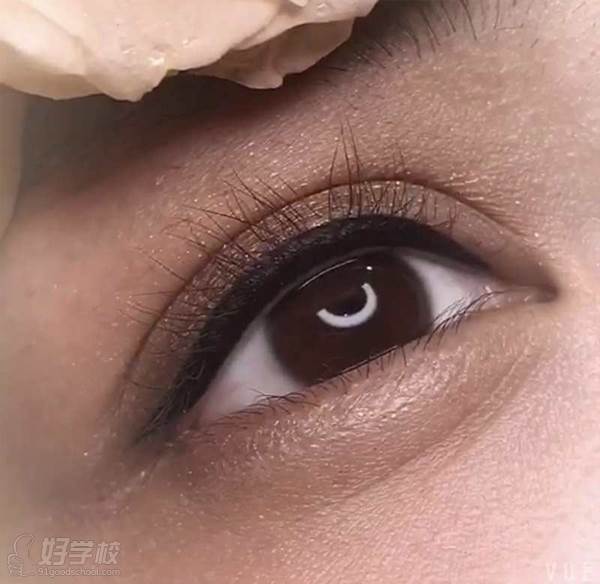 佑美人高端紋繡美容培訓(xùn)學(xué)校作品