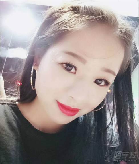泉州胡杨舞蹈连锁培训  燕子老师