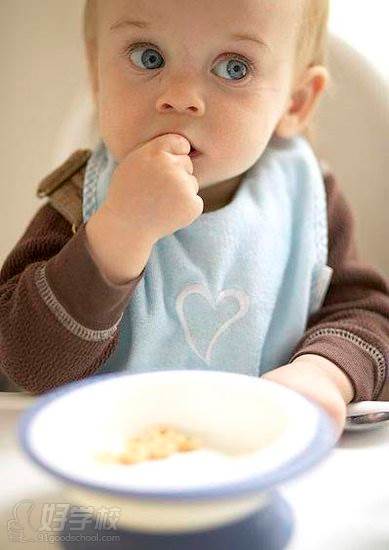 给宝宝补钙的十大饮食误区