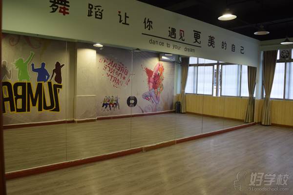 广州扬岸舞蹈工作室 教学环境