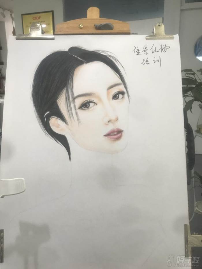 杭州佳景化妝培訓(xùn)中心 手繪作品