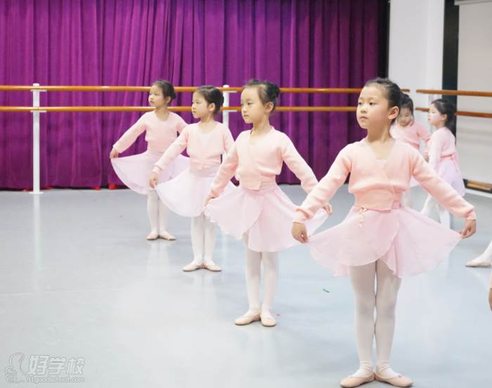 儿童英皇芭蕾课程
