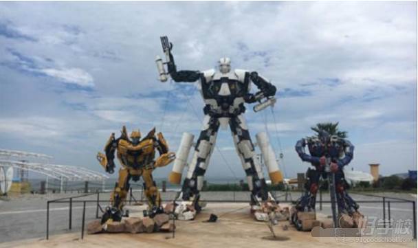 武汉金石兴职业培训学校 机器人跨界合作