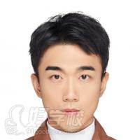 东明星光艺术教育优秀学员 :李子昂