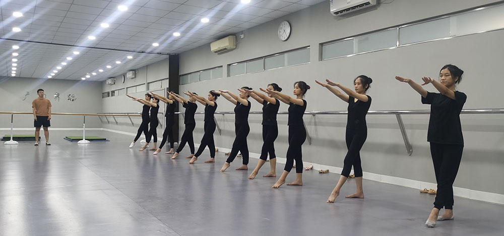 广州广韵舞蹈培训中心