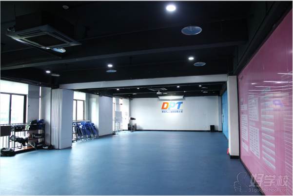 德西健身学校  教学环境-重庆校区