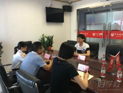 深圳華杰MBA培訓中心 上課實況 深圳華杰MBA培訓中心 上課實況