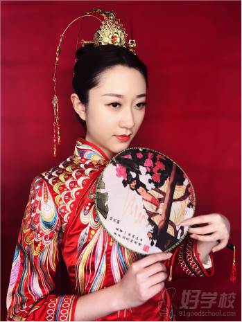 湖南龙羽造型培训中心  作品展示-中式传统新娘