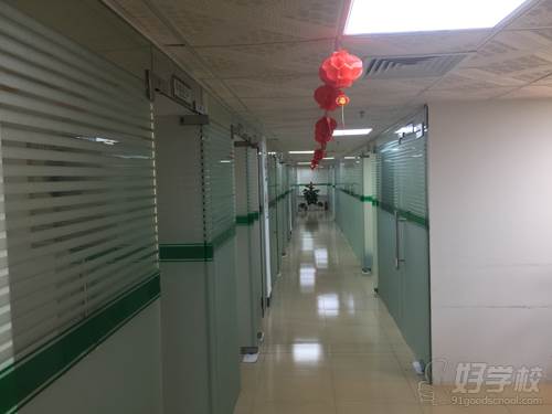 广州集智教育 走廊