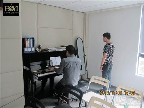 广州博艺音乐培训中心 学员上课