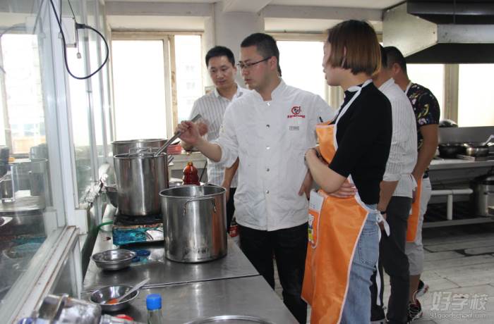 新食纪餐饮小吃培训学校教学实景