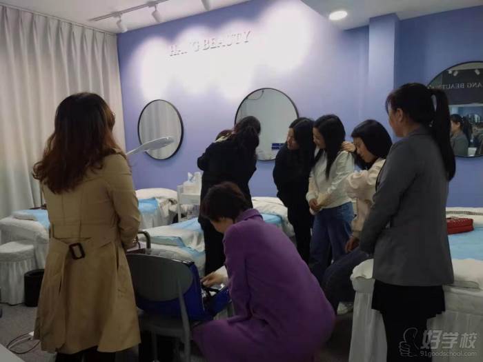 南宁化妆美容全能培训班