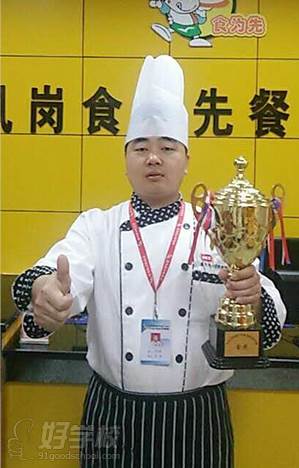 食为先小吃实训机构 张师傅