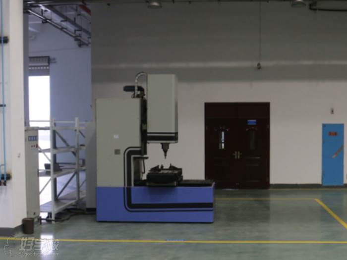 湖南智谷焊接技术培训学校 搅拌摩擦焊培训区