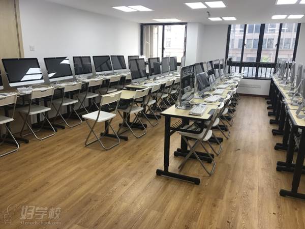 宁波海曙新世纪教育进修学校 教学环境 宁波海曙新世纪教育进修学校 教学环境