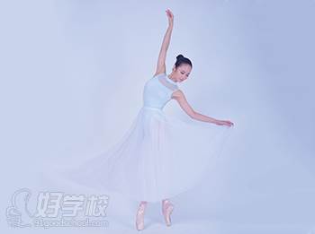 广州致舞者艺术培训学校 Demiko 