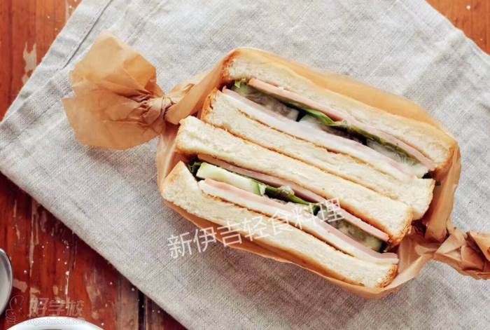 广州百味达餐饮培训学校  三明治作品