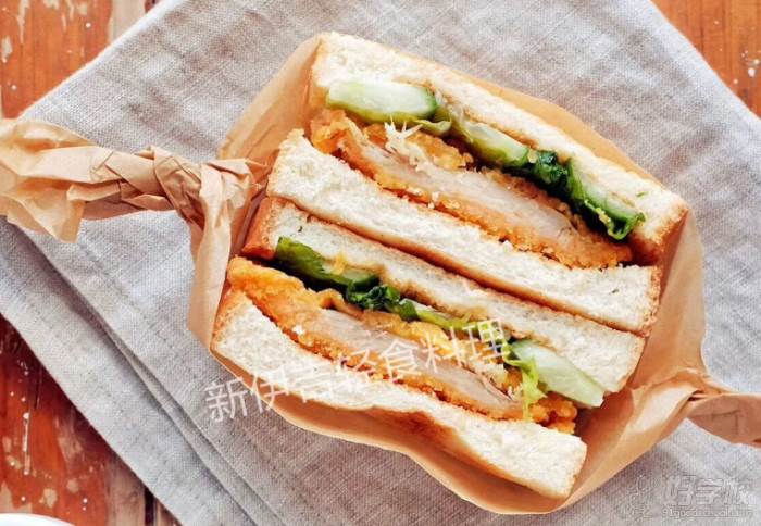 广州百味达餐饮培训学校  鸡排三明治