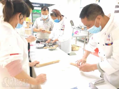 广州美味传餐饮培训学校 学习现场