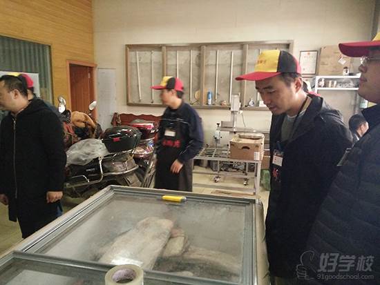 带学员外出采购