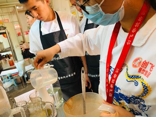 昆明创飞餐饮培训学校 学习现场