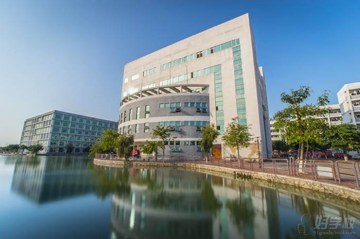 广州工商学院 环境展示 广州工商学院 环境展示