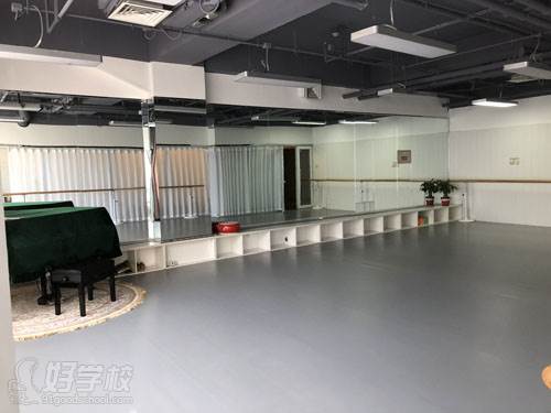 北京琢研艺考培训中心 舞蹈教学环境