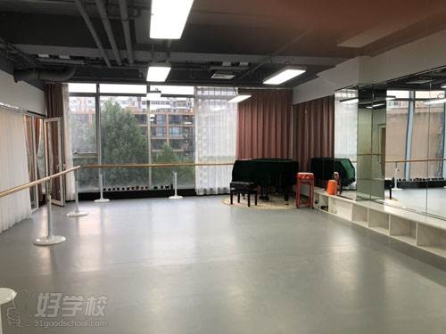 北京琢研艺考培训中心 舞蹈教学教室