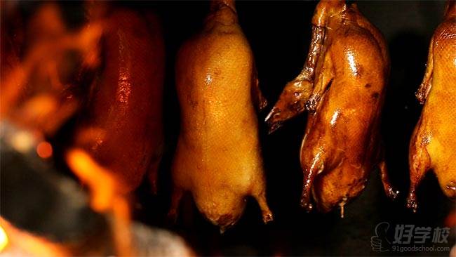 重庆可欣餐饮培训学校 烤鸭作品展示
